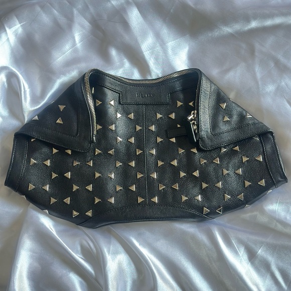 Alexander McQueen Handbags - Alexander McQueen Leather Studded Manta Clutch